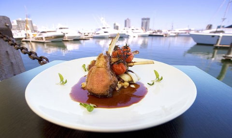 Glass Dining & Lounge Bar - Accommodation Kalgoorlie 2