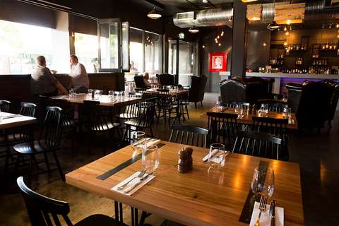 The Post Office Bar & Restaurant - Accommodation Kalgoorlie 4