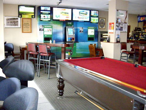 Oxford Hotel - Accommodation Kalgoorlie 3