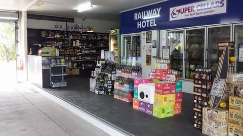 Railway Hotel Bundaberg - Accommodation Kalgoorlie 1