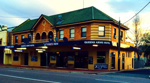Queens Arms Hotel - Accommodation Kalgoorlie 0