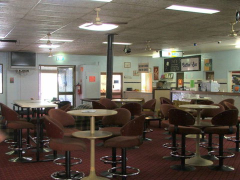 Old Bar Tavern - Accommodation Kalgoorlie 3