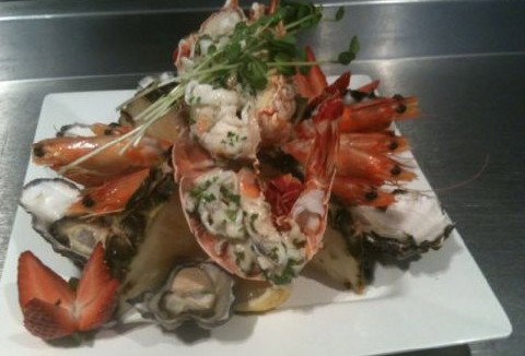 Mikes Seafood Grill - Accommodation Kalgoorlie 1