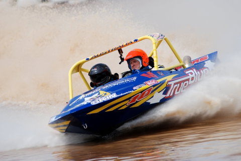 V8 Superboats - Accommodation Kalgoorlie 0