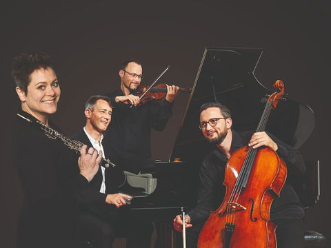 Eggner Trio And Diana Doherty - Accommodation Kalgoorlie 0