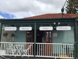 A Wild Night Out - Spring - Accommodation Kalgoorlie 4