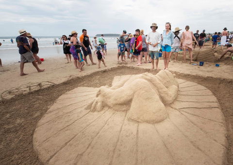 Broulee New Year's Eve Sandcastles And Sculptures - Accommodation Kalgoorlie 1