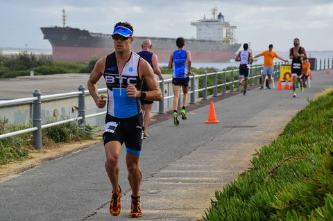 Sparke Helmore Newcastle City Triathlon - Accommodation Kalgoorlie 0