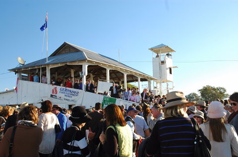 Talmoi Picnic Races - Accommodation Kalgoorlie 0
