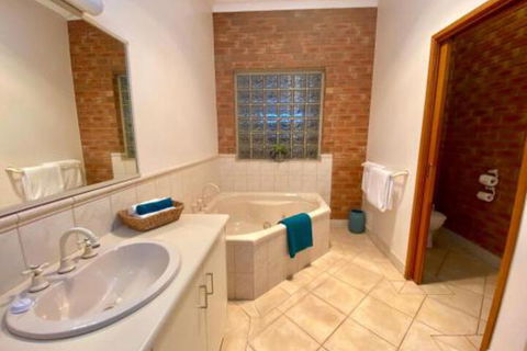 Best Western Coastal Waters Motor Inn - Accommodation Kalgoorlie 7