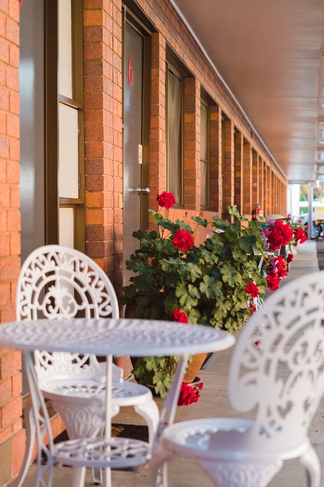 Pirrinuan QLD Accommodation Kalgoorlie