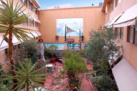 Arts Hotel - Accommodation Kalgoorlie 2
