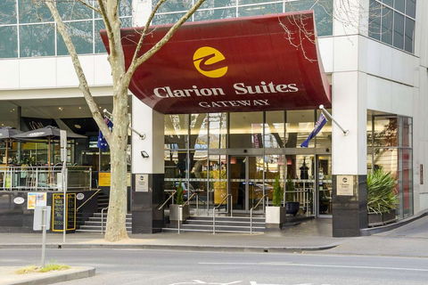 Clarion Suites Gateway - Accommodation Kalgoorlie 0