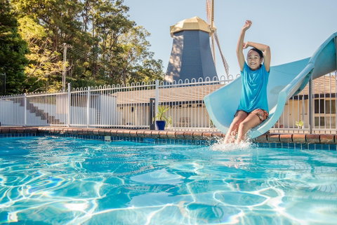 The Big Windmill - Accommodation Kalgoorlie 0