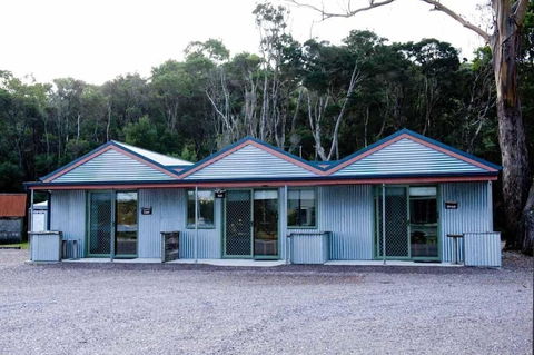Risby Cove - Accommodation Kalgoorlie 0