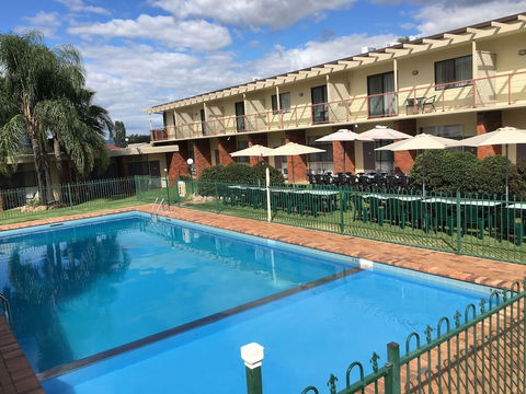 Redhill Tamworth Motor Inn & Conference Centre - Accommodation Kalgoorlie 4