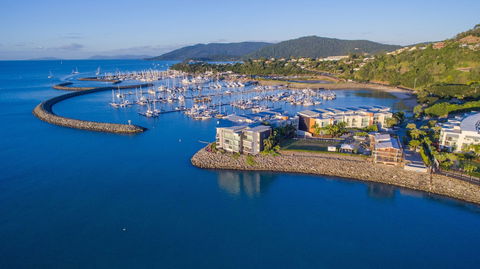 Peninsula Airlie Beach - Accommodation Kalgoorlie 2