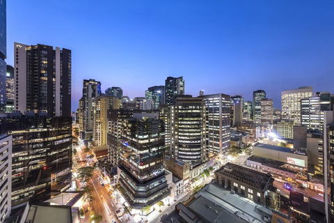 Oaks Brisbane On Felix Suites - Accommodation Kalgoorlie 3