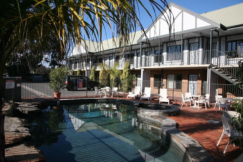 Ibis Styles Adelaide Manor - Accommodation Kalgoorlie 0