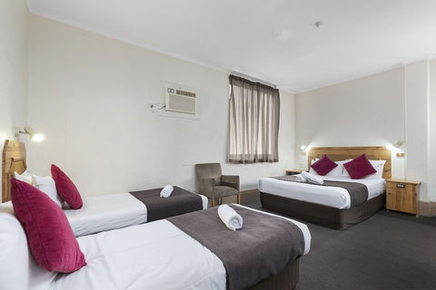 Adelaide Paringa - Accommodation Kalgoorlie 4