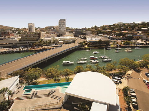 Oaks Townsville Gateway Suites - Accommodation Kalgoorlie 2