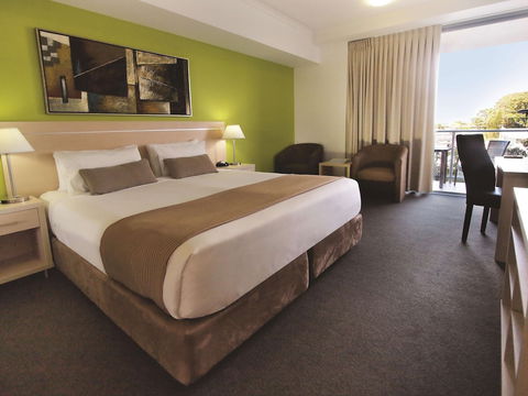 Oaks Townsville Gateway Suites - Accommodation Kalgoorlie 6