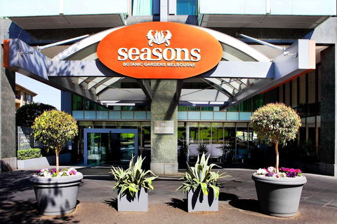 Seasons Botanic Gardens - Accommodation Kalgoorlie 1