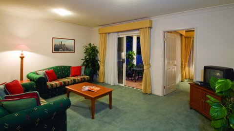 Royal Woods Resort - Accommodation Kalgoorlie 5
