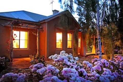 Beauchamp House - Accommodation Kalgoorlie 0