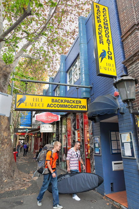 Blue Parrot Backpackers - Accommodation Kalgoorlie 1