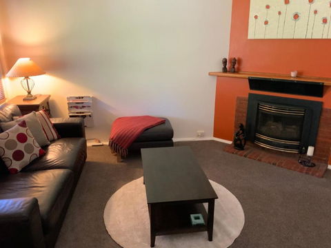 Oats Cottage - Accommodation Kalgoorlie 6