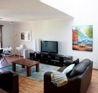 Suffolk Villa - Accommodation Kalgoorlie