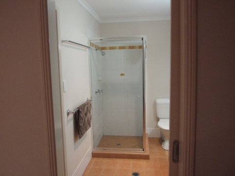 Lake Barra Cottages - Accommodation Kalgoorlie 3