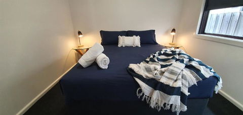 Beachcomber Holiday Units - Accommodation Kalgoorlie 4