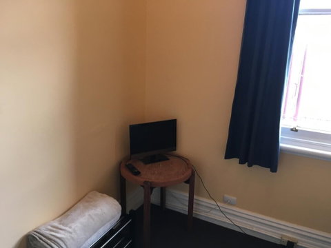 Royal Exchange - Accommodation Kalgoorlie 4