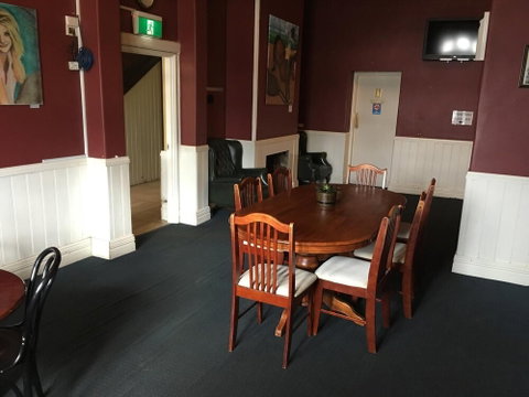 Royal Exchange - Accommodation Kalgoorlie 1
