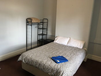 Royal Exchange - Accommodation Kalgoorlie 5