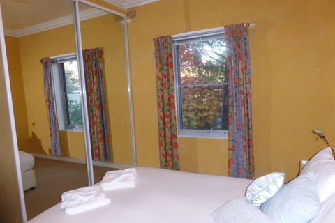 A Colourcity Apartments - Accommodation Kalgoorlie 4