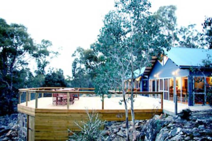Arthurs Lake TAS Accommodation Kalgoorlie