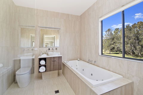 Ana Mandara Luxury Bed & Breakfast - Accommodation Kalgoorlie 2