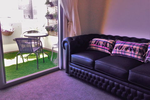 Ivy & Roses Boutique Apartments - Accommodation Kalgoorlie 2