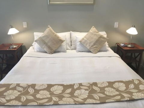 Shangri-La Gardens - Accommodation Kalgoorlie 6