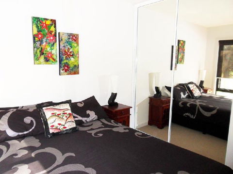 The Reserve Apartment - Accommodation Kalgoorlie 6