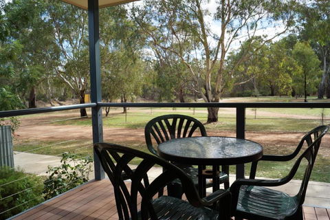 Tooleybuc River Retreat Villas - Accommodation Kalgoorlie 5