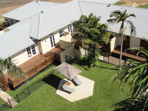 Kernow Charters Towers - Accommodation Kalgoorlie 0