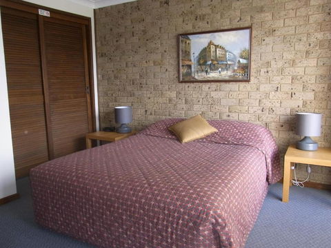 A Furnished Townhouse In Goulburn - Accommodation Kalgoorlie 6