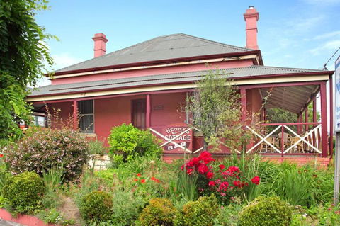 Henrys Cottage - Accommodation Kalgoorlie 4