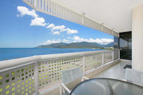 Cairns Ocean View Apartment - Accommodation Kalgoorlie 2