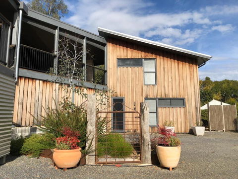 Sajes House & Pod - Accommodation Kalgoorlie 2