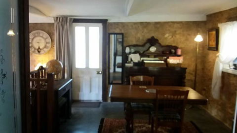 A La Folly - Accommodation Kalgoorlie 2